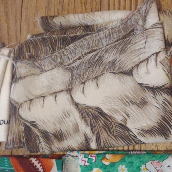 Fabric bundle more modern variety lot 10 - Picture 8 of 11